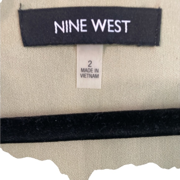 Nine West Cold Shoulder Maxi Dress | Abstract Floral Watercolor Print | Size 2 - Picture 2 of 12